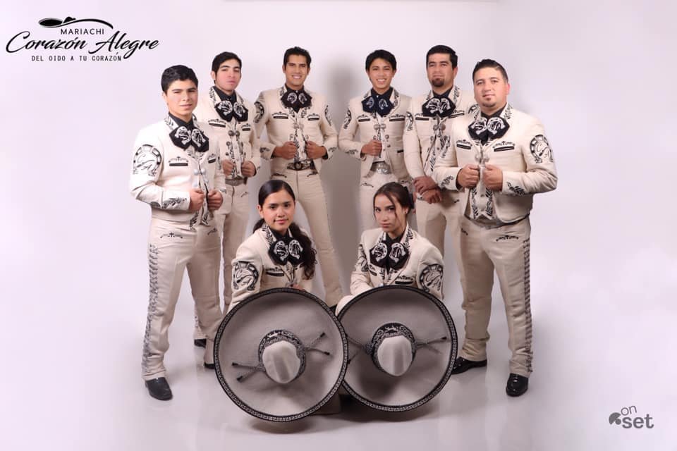 MARIACHI CORAZON ALEGRE, 10 AÑOS DE CUMPLIR EL LLAMADO.