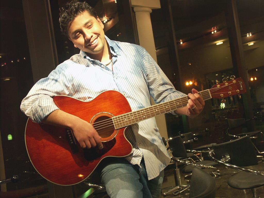 RAÚL HARO, SUS CANCIONES SON EXPERIENCIAS DE VIDA.